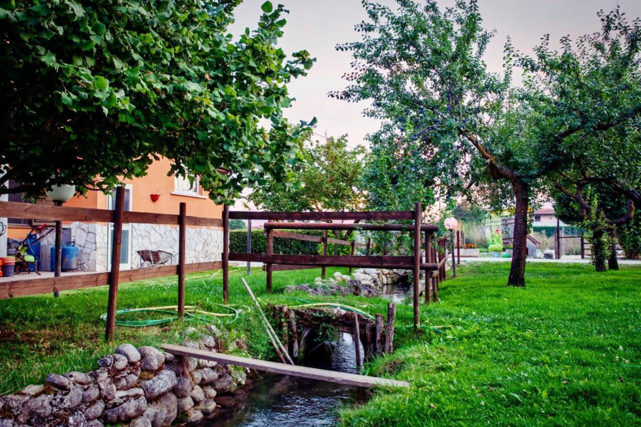 Agriturismo Il Vecchio Pollaio Villa กัสเตลดิซังโกร ภายนอก รูปภาพ