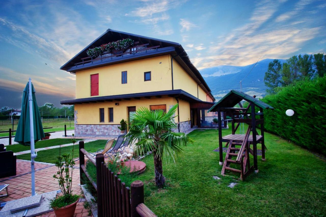 Agriturismo Il Vecchio Pollaio Villa กัสเตลดิซังโกร ภายนอก รูปภาพ